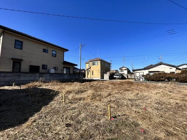 北東角より