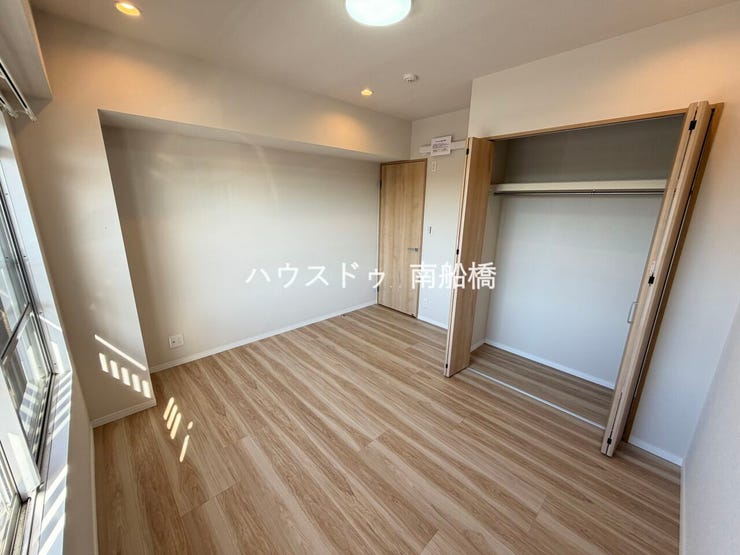 洋室6.4帖