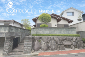 明石市大久保町高丘１丁目