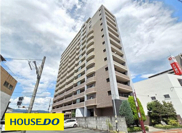 【外観】
日田市の中心地!14階建マンション2階!