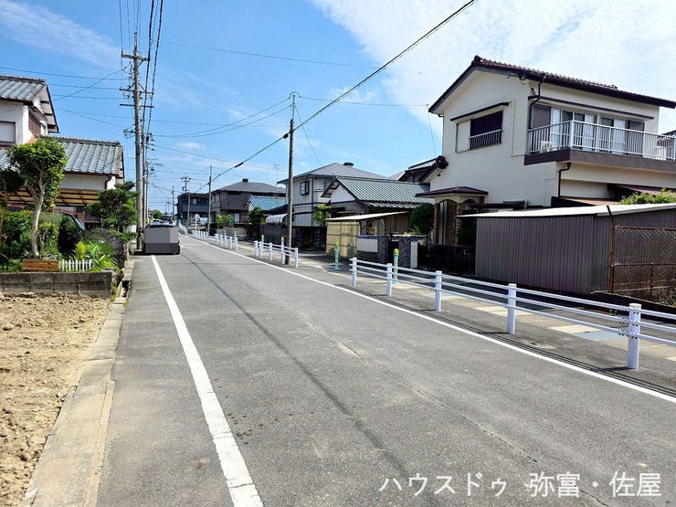 名鉄津島線「青塚」駅徒歩約12分♪通勤通学に便利です(^^)/