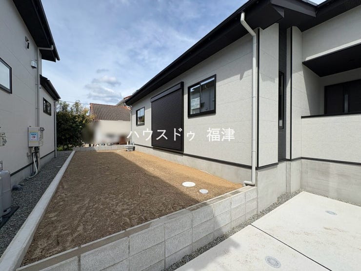 お庭スペース付き♪
BBQやプールなど楽しめます。
《古賀市今の庄1丁目 新築戸建》