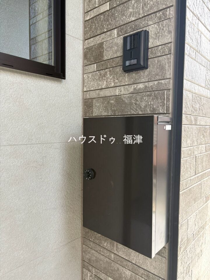 スタイリッシュな郵便ポストです♪
《古賀市今の庄1丁目 新築戸建》