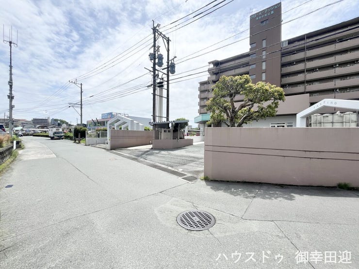 ■理想を叶える新しい暮らしの舞台■高いデザイン性と機能性を兼ね備えた住まい。ここで、家族の新しい物語が始まります。