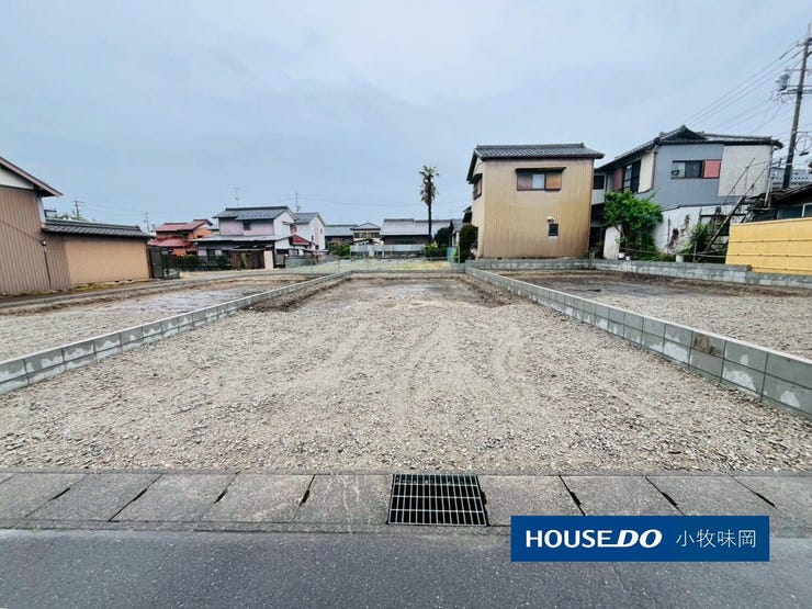 【外観】
完成後の購入では遅いかも?!実は!新築物件
の2件に1件が完成前の状態で売れています!“あなた”にとって理想の物件は、“みんな”にとっても理想の物件かもしれません!一番良い場所を最初に選びましょう!
