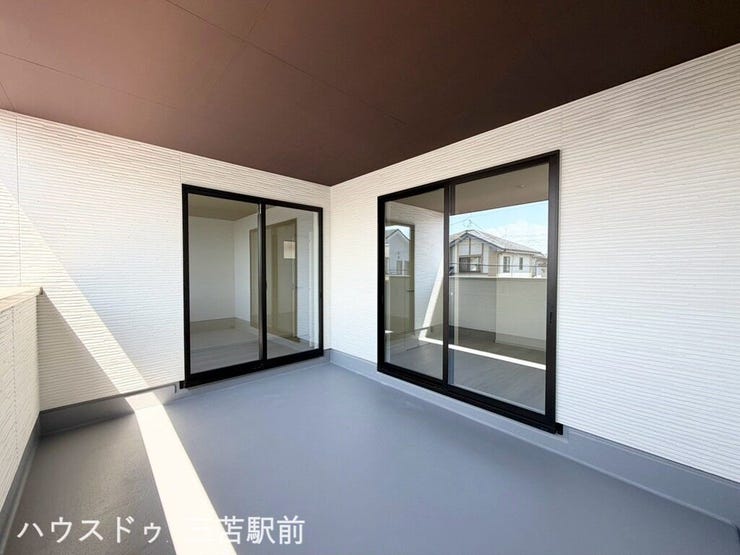《バルコニー》