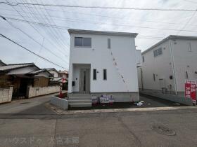 北足立郡伊奈町本町１丁目