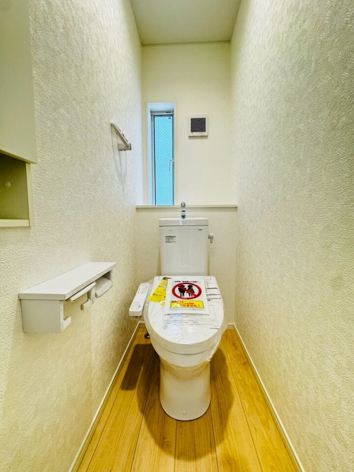 1F 温水洗浄便座