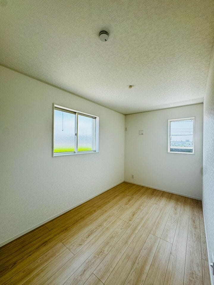 2F