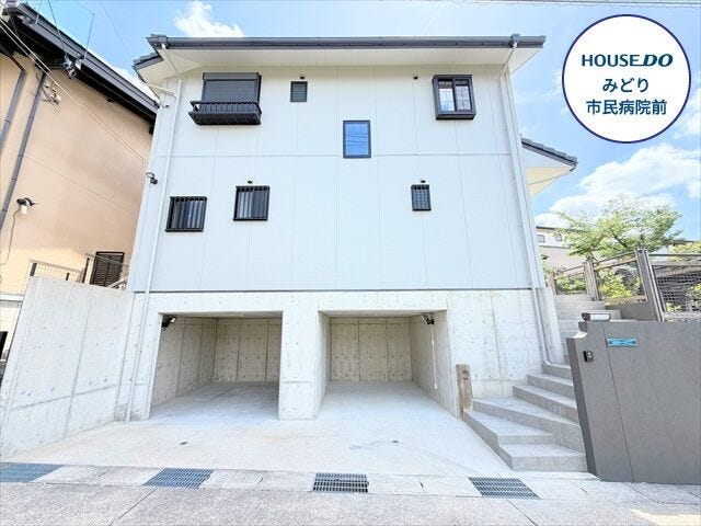 【外観】
【東神の倉エリア】3LDKインナーガレージ付き◎中古戸建になります。
名鉄豊田線/赤池駅まで徒歩27分
神の倉小学校まで徒歩8分(約630m)
神の倉中学校まで徒歩11分(約880m)