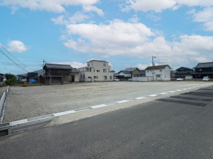 現地写真②
撮影日 6月7日
※現在造成中となり、重機や資材等がありますが、画像処理で消しております