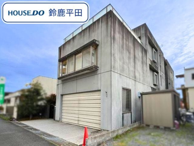 【外観】
石薬師小学校/白鳥中学校エリアに建つ2世帯にもおすすめなホームエレベーター付8SLDK♪ぜひ一度物件の見学をしてみませんか
(2026年4月26日 東側から撮影)