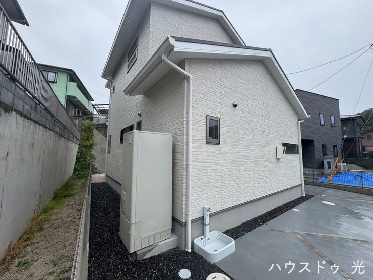 ■□家の裏側です□■