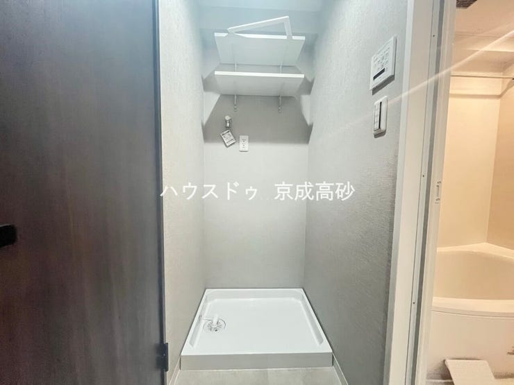 洗濯機置き場もスペースを確保しています!是非、現地にてスペースを確認してみてください。