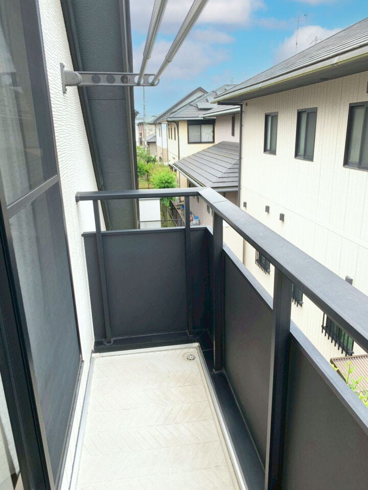 南向きのバルコニー♪日当たりが良く、洗濯物がしっかり乾きます(^^)