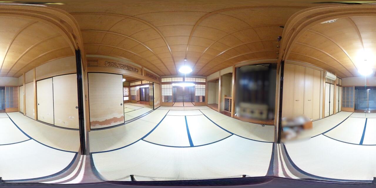 1階8帖和室。