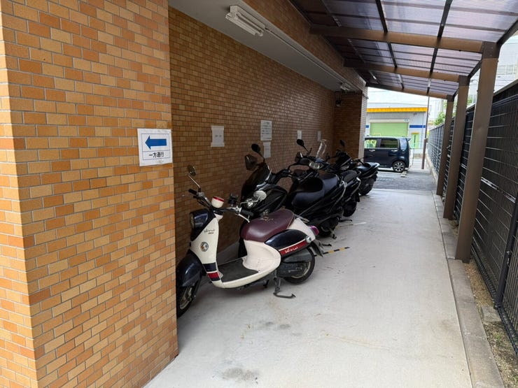 バイク置場