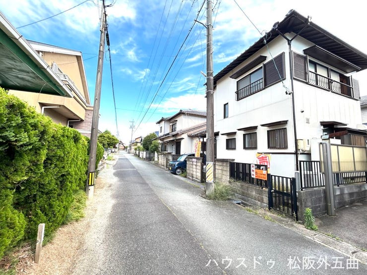 北西から南東に向かって撮影