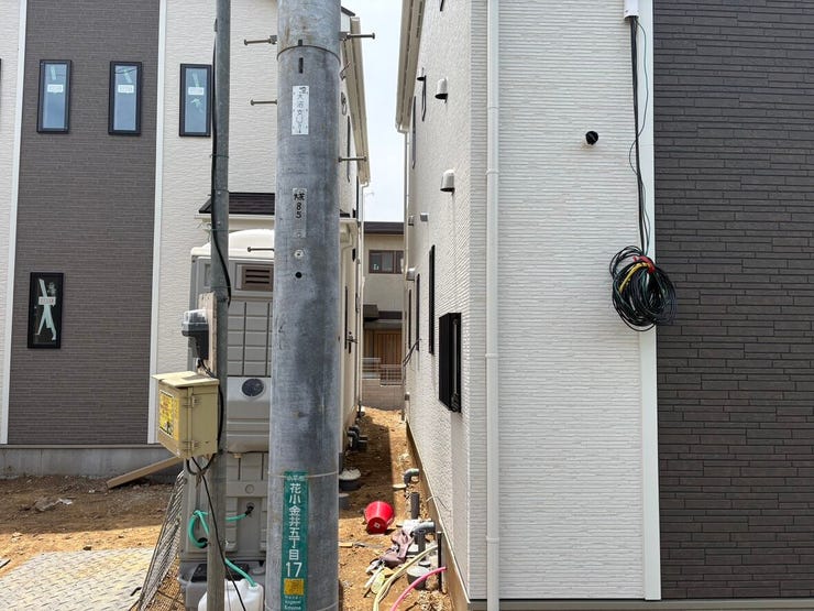 建物同士の間隔を確保し、圧迫感のない配置計画です。周囲の視線を気にせず、日々の暮らしに心地よいゆとりと開放感をもたらしてくれます。