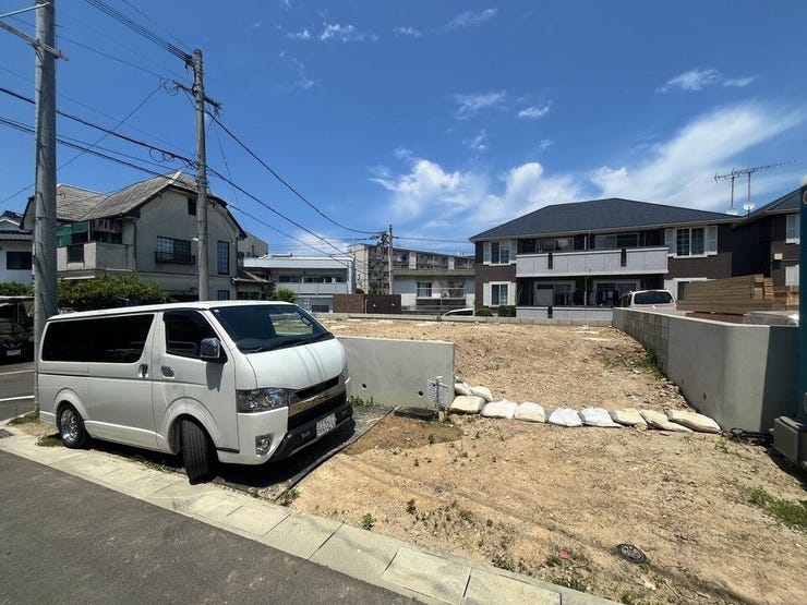 1号棟現況の外観写真です♪
2026.5.14撮影