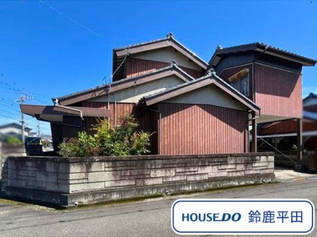【外観】
若松小学校/大木中学校エリアに建つ全居室6帖以上6DK+S♪周辺環境の確認を兼ねて一度ご見学してみませんか
(2026年5月5日 撮影)