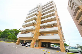 浦添市港川１丁目