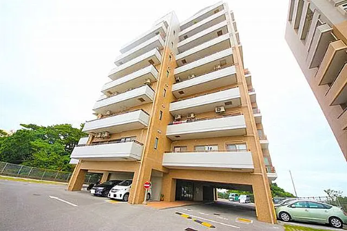 【外観】
サントピア港川1号棟