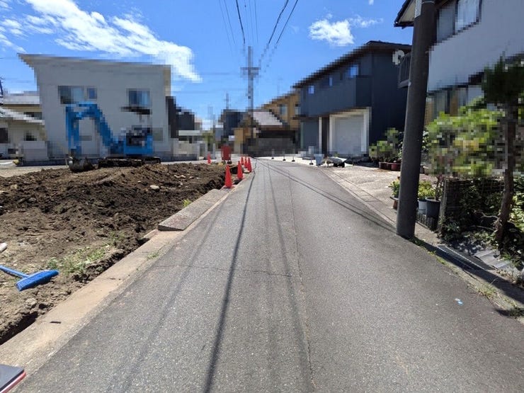 西側道路
2026/5/7撮影