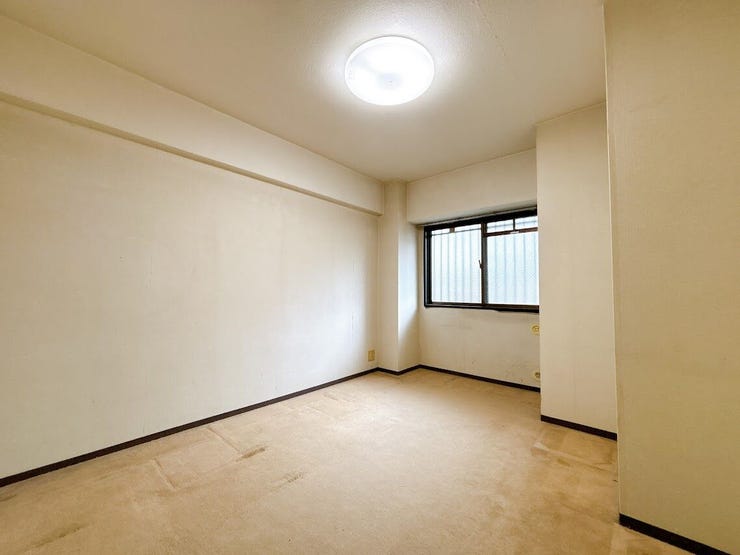 色合いに統一感のある、落ち着いた雰囲気のお部屋です。