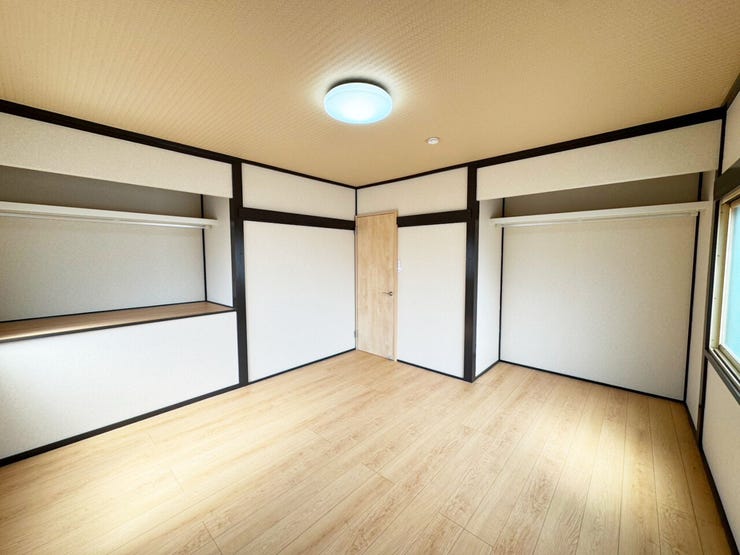 室内(2026年6月)撮影
◎現地案内予約受付中!◎
2か所の収納付きですっきり広々♪