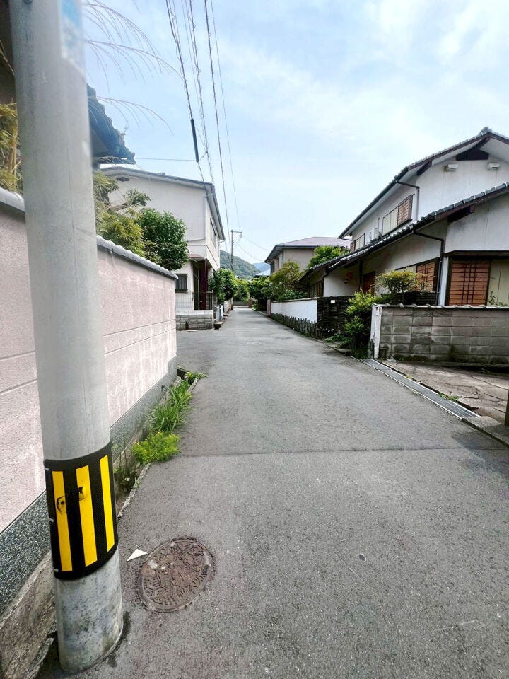 階段下収納♪小倉北区赤坂中古戸建て◎駐車場◎即入居可能◎収納スペース◎温水洗浄便座