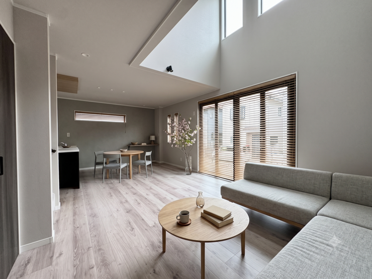 【Living】こちらの画像はAIによる家具イメージです。お部屋の雰囲気を感じてみてください♪