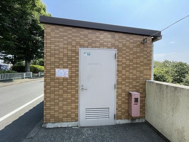 ゴミ捨て場