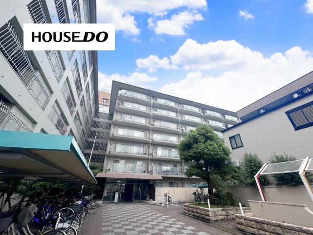 【外観】
駅近でありながら閑静な住宅エリアになってますので、ゆったりとお過ごしいただけます♪