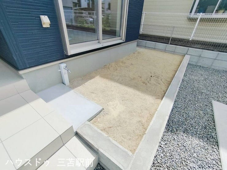 《お庭》ちょっとした家庭菜園スペースにもおすすめ