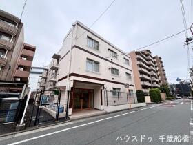 狛江市和泉本町１丁目