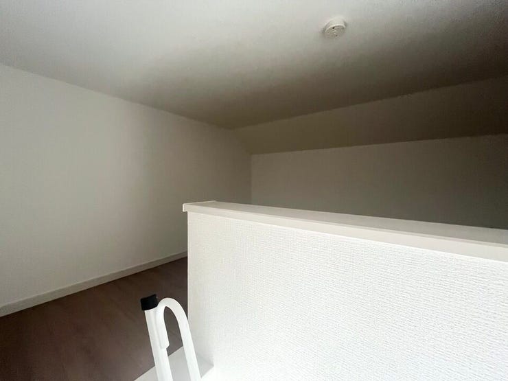 季節用品や大型荷物の収納に便利なロフトです。居住空間をすっきりと保てます。