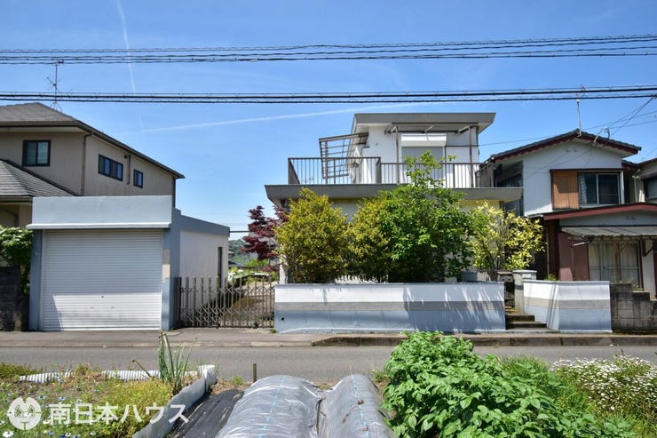【外観】令和8年5月10日 撮影
敷地面積は約65坪と広々です♪
草牟田小学校まで徒歩5分!