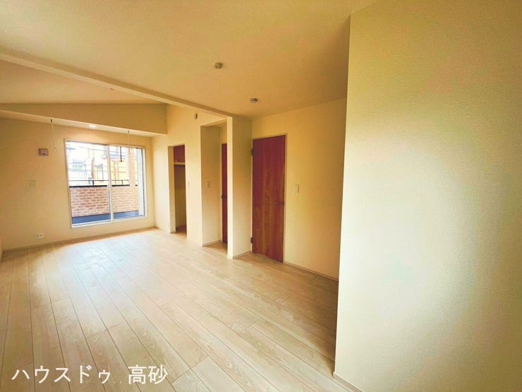 今は広々、将来は個室に。お子さまの成長に合わせて間仕切りできます◎(撮影日:2026.8.4)