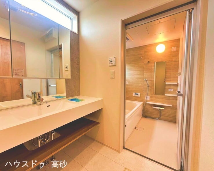 毎日のケアが楽しくなる、明るく開放的な洗面空間です♪(撮影日:2026.8.4)