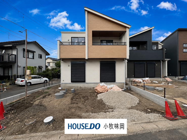 【外観】
完成後の購入では遅いかも?!実は!新築物件
の2件に1件が完成前の状態で売れています!“あなた”にとって理想の物件は、“みんな”にとっても理想の物件かもしれません!一番良い場所を最初に選びましょう!