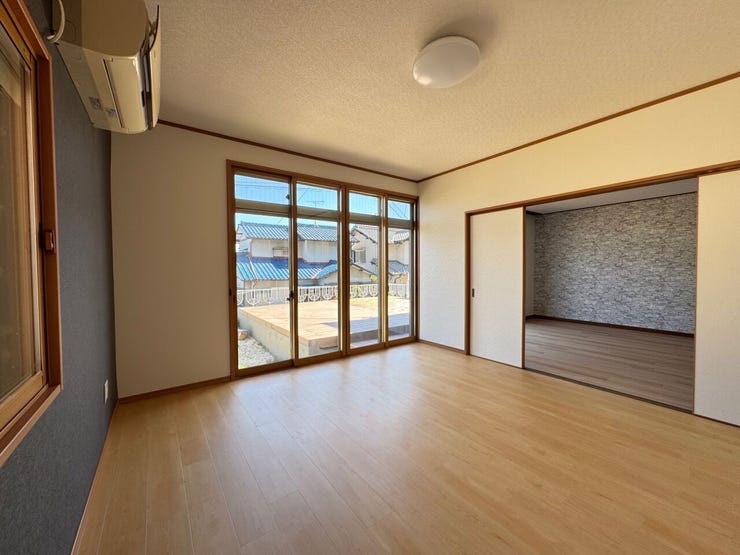 家具レイアウトのしやすい使い勝手の良い空間です♪