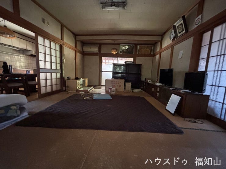 客間・居間・寝室として多用途に活用可能