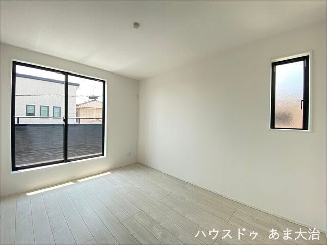 二面採光で通風、採光も期待できそうですね。6帖洋室は子供部屋にもぴったり。