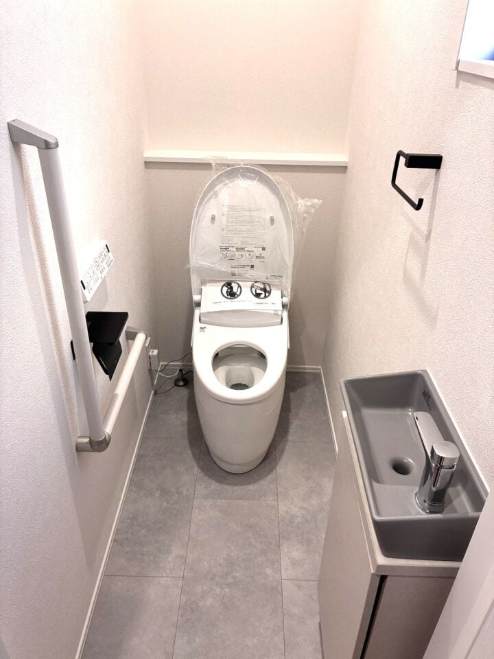 1階・2階にトイレがあり、忙しい朝や来客時にも便利で、快適にお使いいただけます。