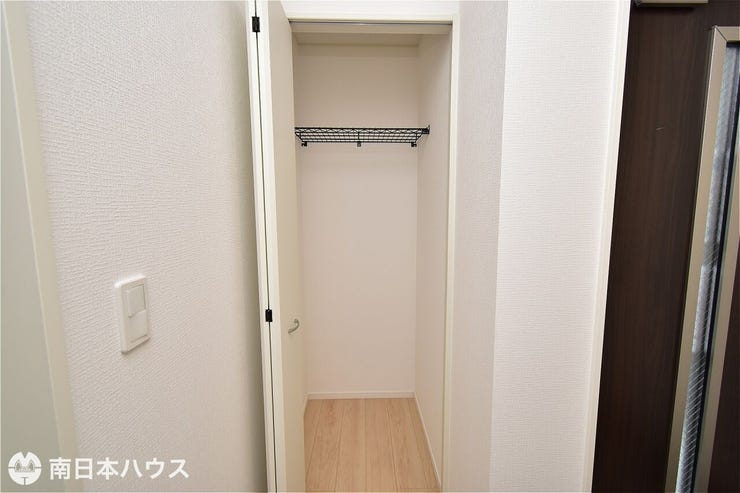 真砂本町 新築戸建 【玄関収納】