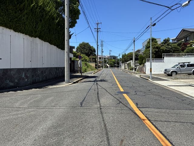 交通量の少ない道路です