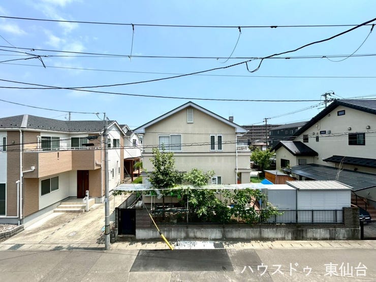 街並みをほどよく望める落ち着いた景色で、日常に心地よさをプラス♪