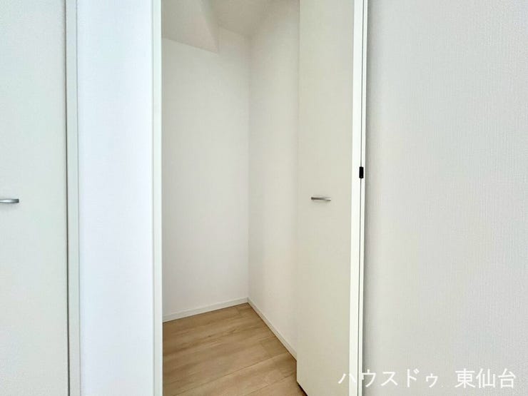 空間を無駄なく使う、スマートな収納設計。