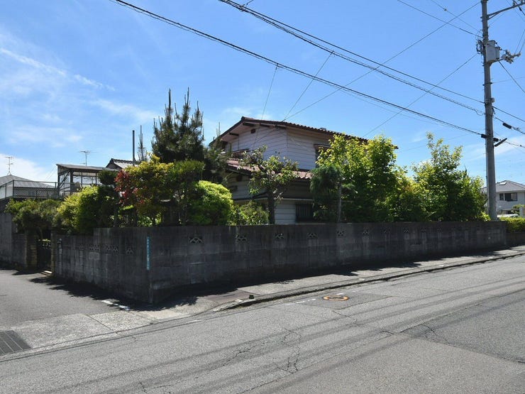外観を北東側より撮影